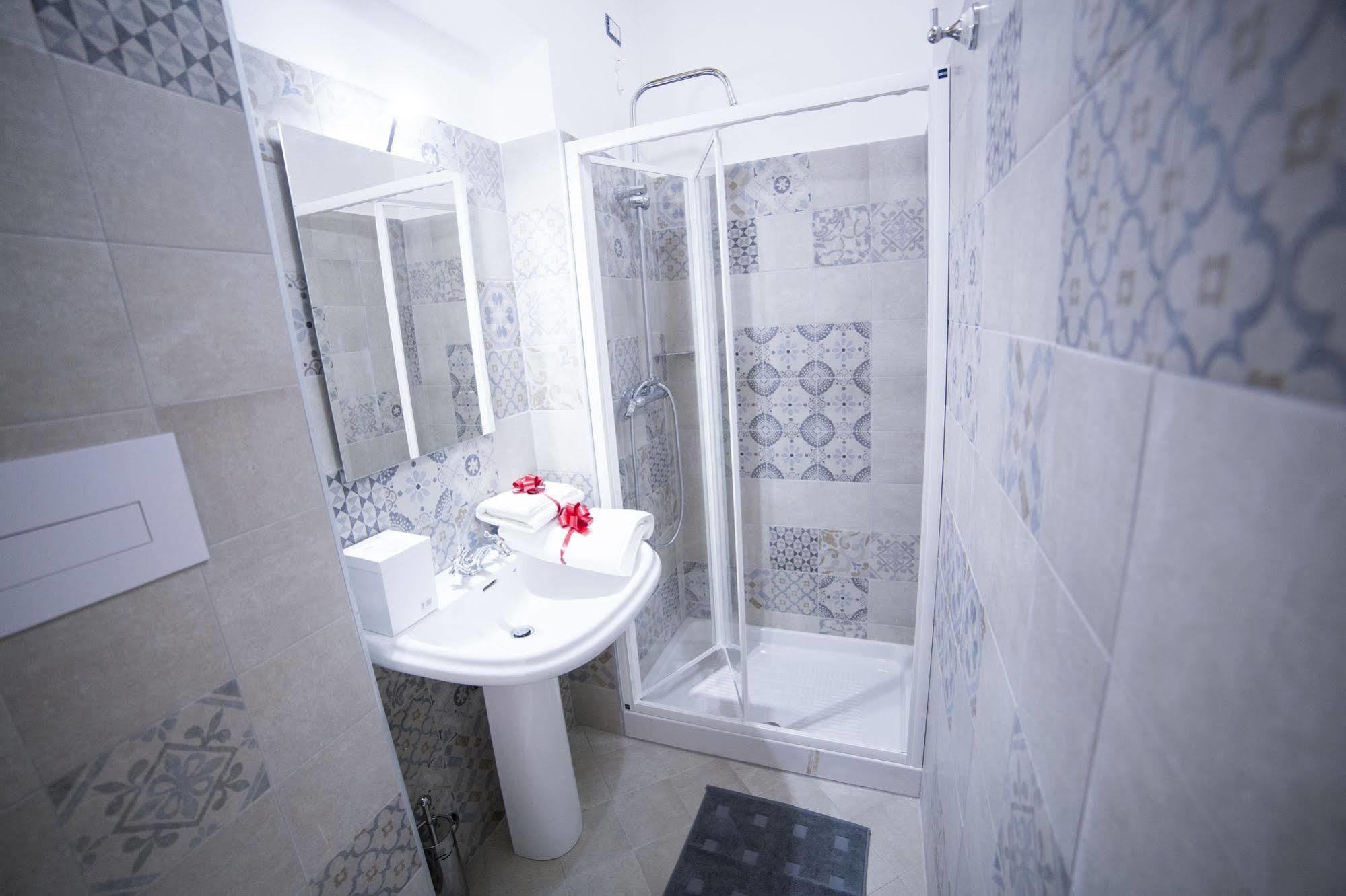 Teresa 4* Santa Teresa Di Riva